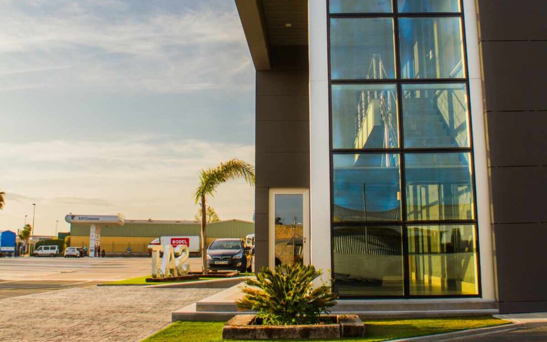 Edificio Administrativo de sociedad hortofrutícola